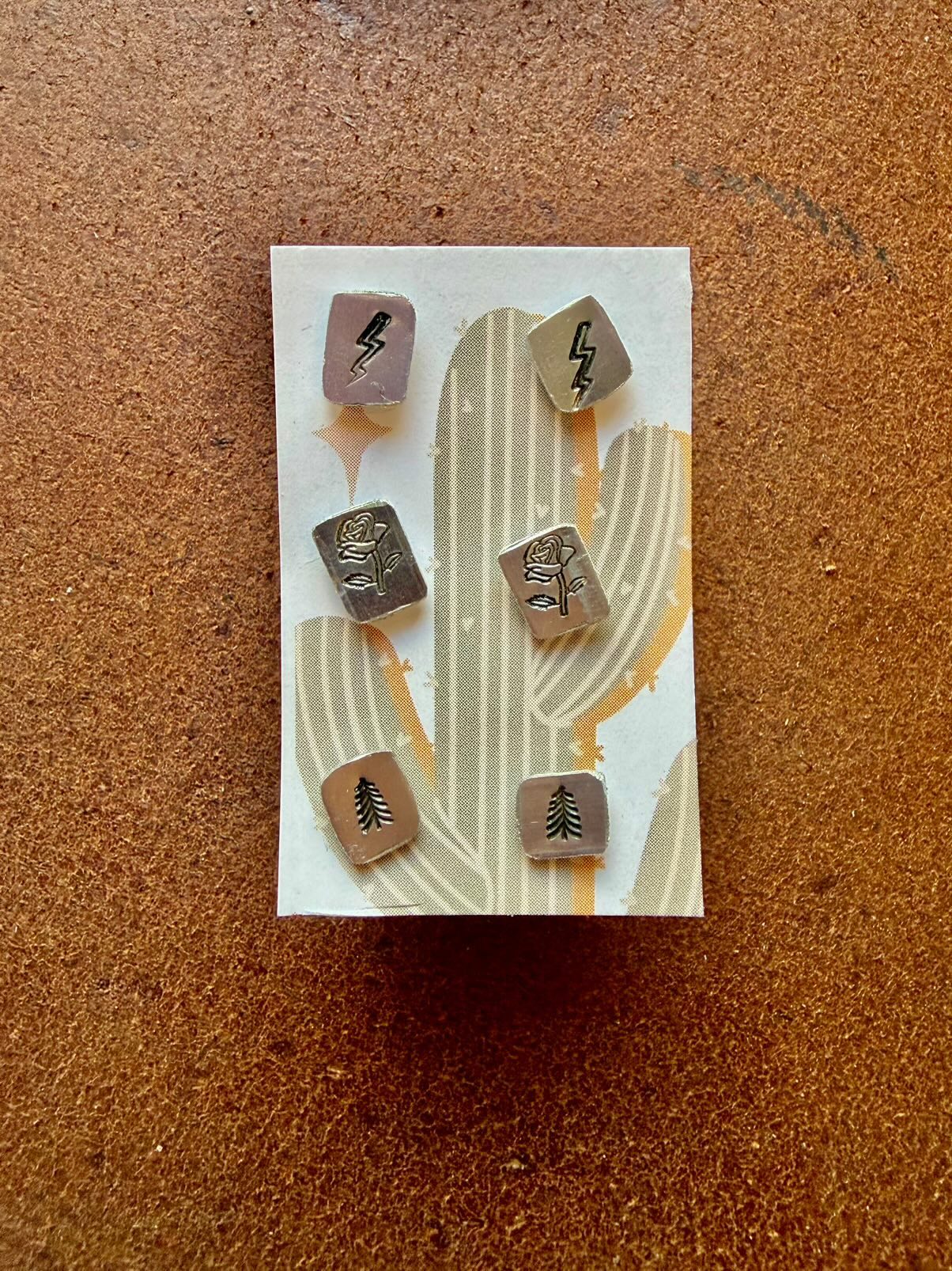 Imperfect Studs 6pk Earthy
