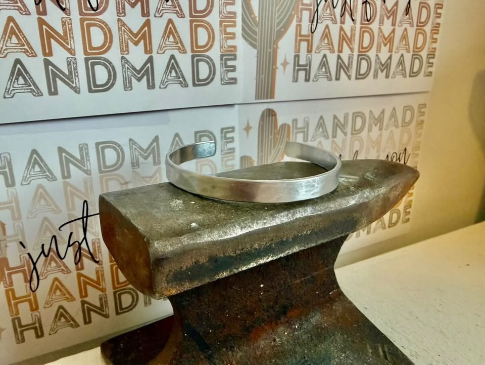 Hammered Stacker
