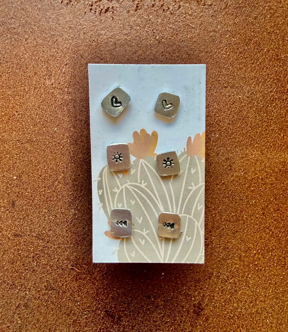 Imperfect Studs 6pk Dainty