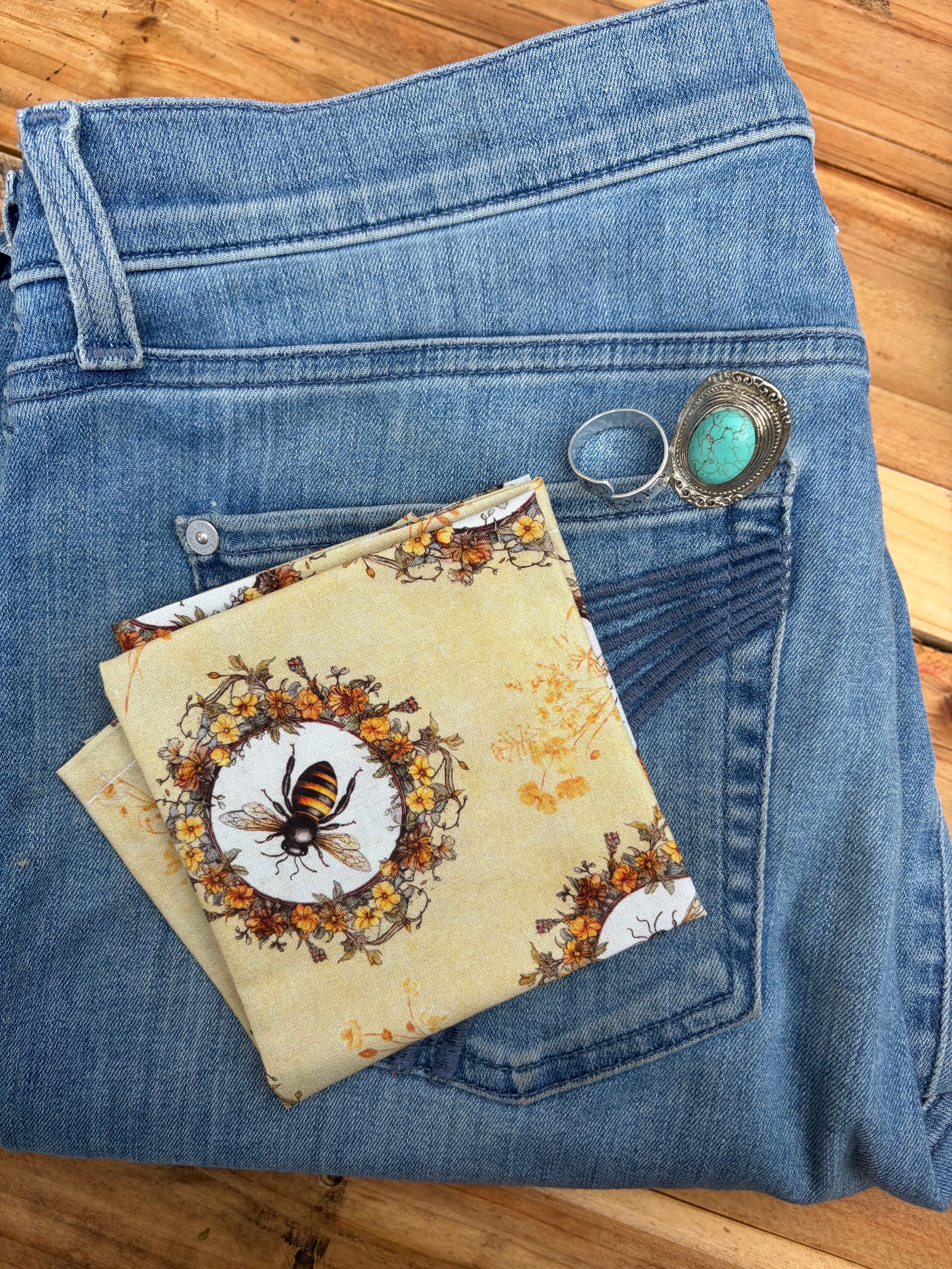 Bumblebee Bandana